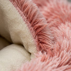 CozyNest™ – The Fluffy Round Cat Bed
